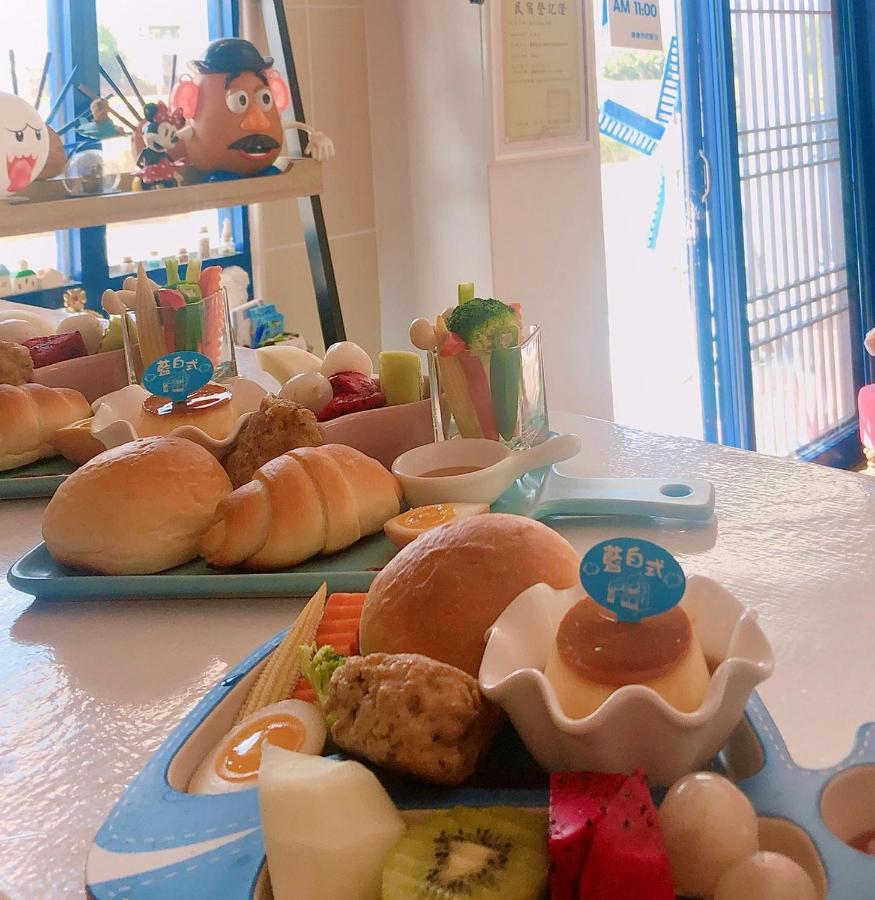 Blue And White Style Holiday B&B 관샨 외부 사진