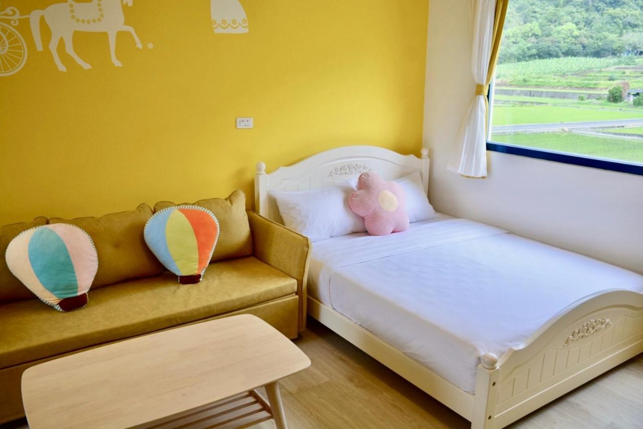 Blue And White Style Holiday B&B 관샨 외부 사진