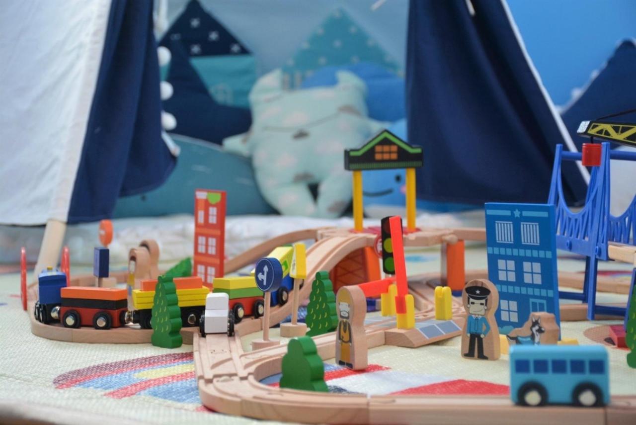 Blue And White Style Holiday B&B 관샨 외부 사진